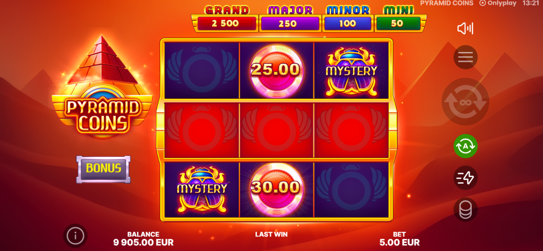 Pyramid Coins gameplay screenshot 2