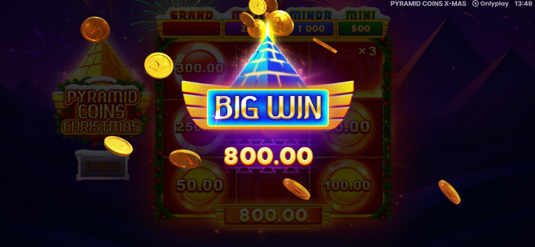 Pyramid Coins X-Mas gameplay screenshot 4